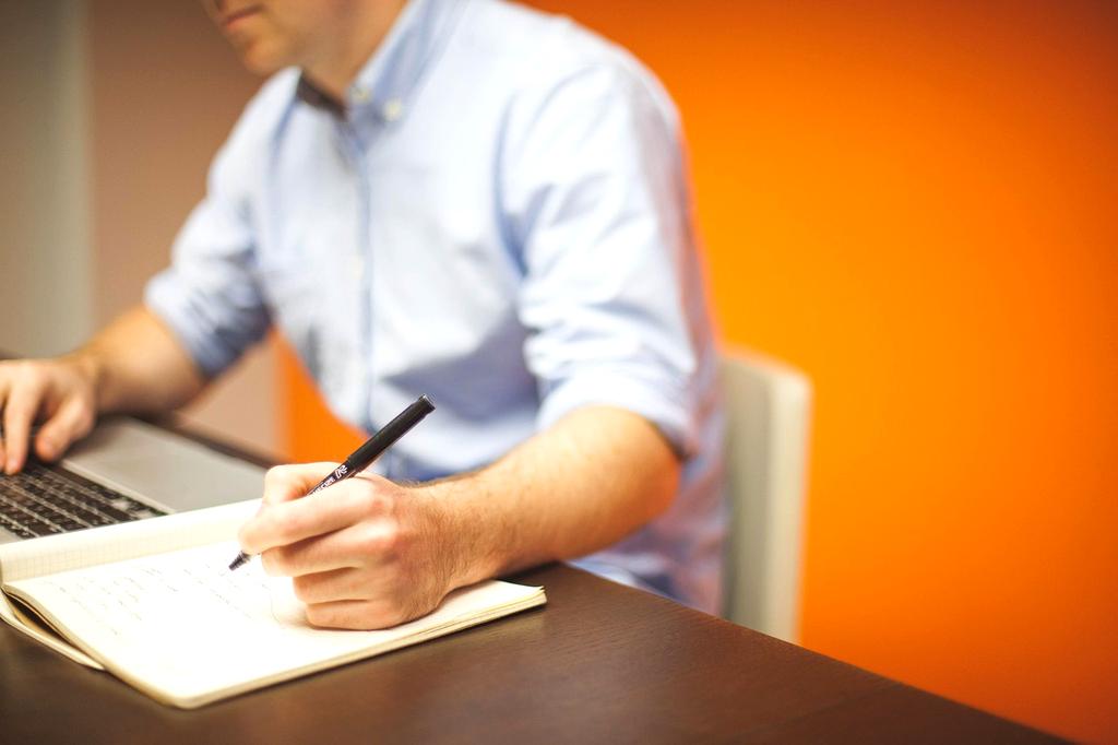 AI interface showing smart folder suggestions